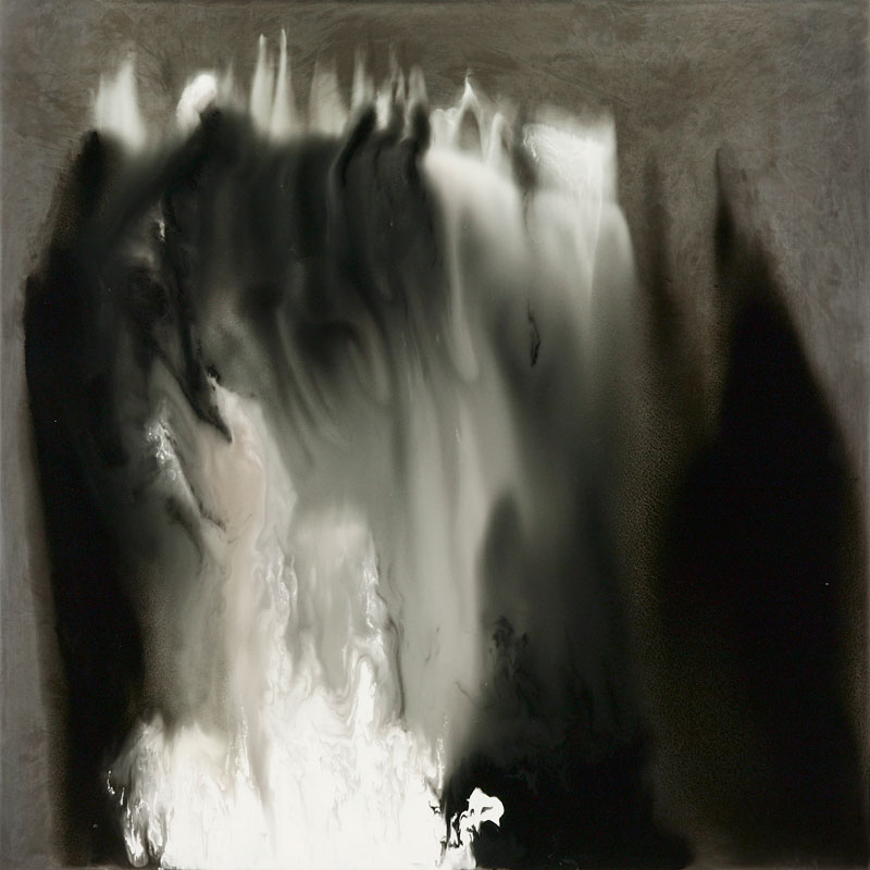 Ilppo Alho, 2015 — Strange Weather III — alkydivri terkselle — 100 x 100 (cm)